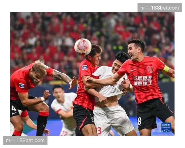 蓉城巴西后腰茹萨传球成功率超九成 攻防转换枢纽作用凸显